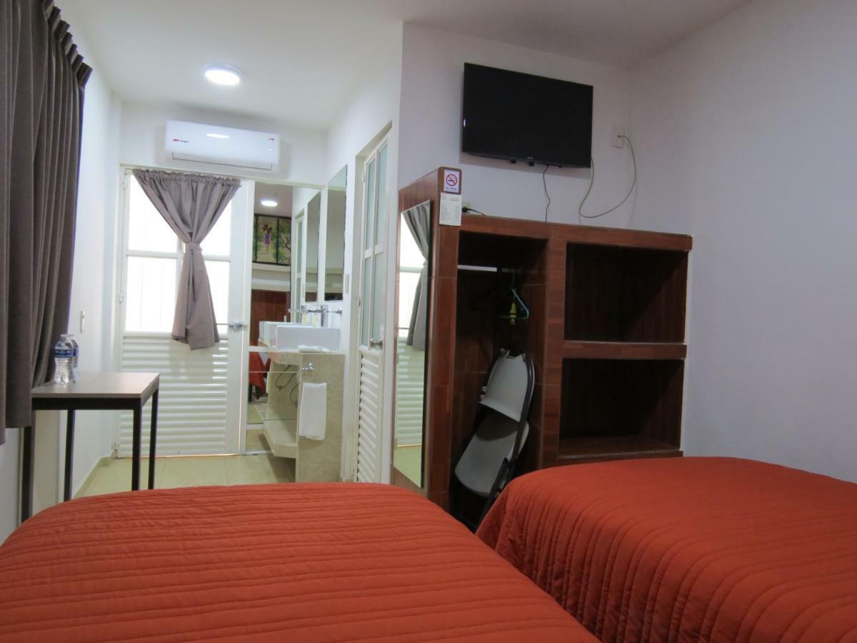 Hotel Del Arte Y Figura León de los Aldamas Extérieur photo